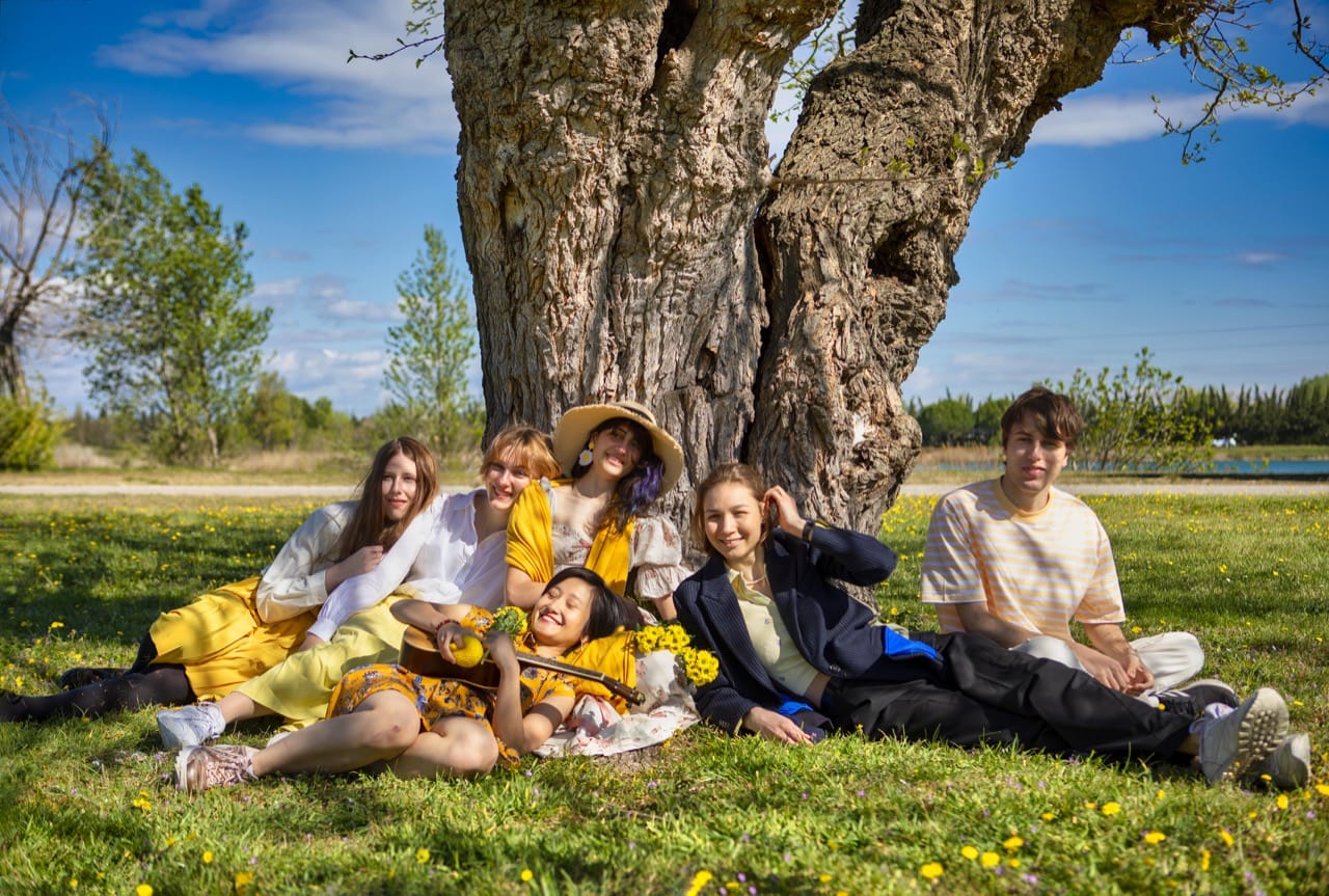 Thibault Ermeneux, Solène Polet, Lucie Lyfoung, Capucine Prat, Morgane Siriex e Anna Uglova